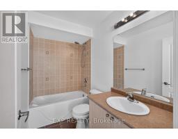 209 Woodspring Avenue, Newmarket, ON L3X3J4 Photo 38