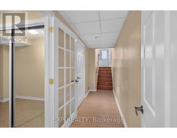 209 Woodspring Avenue, Newmarket, ON L3X3J4 Photo 40