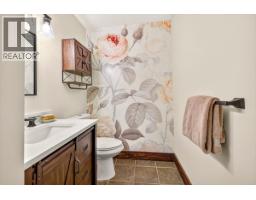 36 Mt Trinity Avenue, Fernie, BC V0B1M3 Photo 39