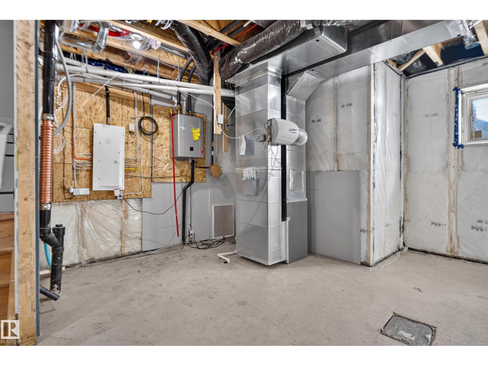 18631 130 ST NW - 37