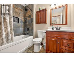 36 Mt Trinity Avenue, Fernie, BC V0B1M3 Photo 26