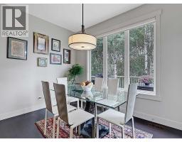9318 14 Avenue SW - photo 11