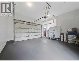 9318 14 Avenue SW - photo 41