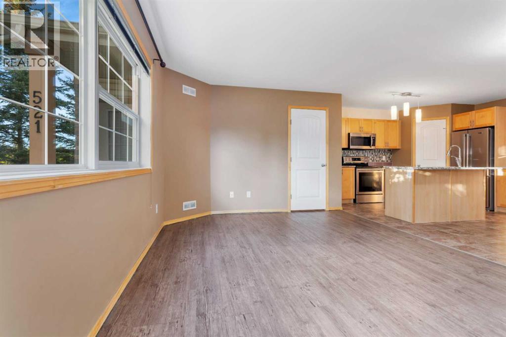 #511 31 Jamieson Avenue - 7