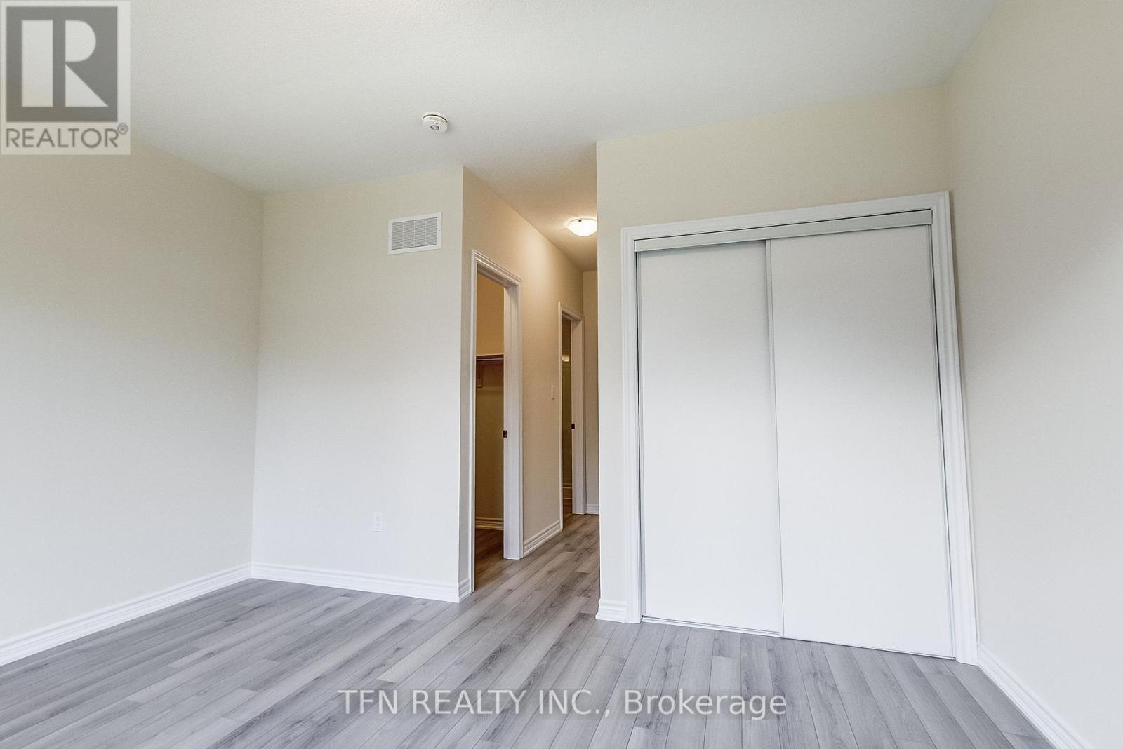 87 MCGILL AVENUE - 35