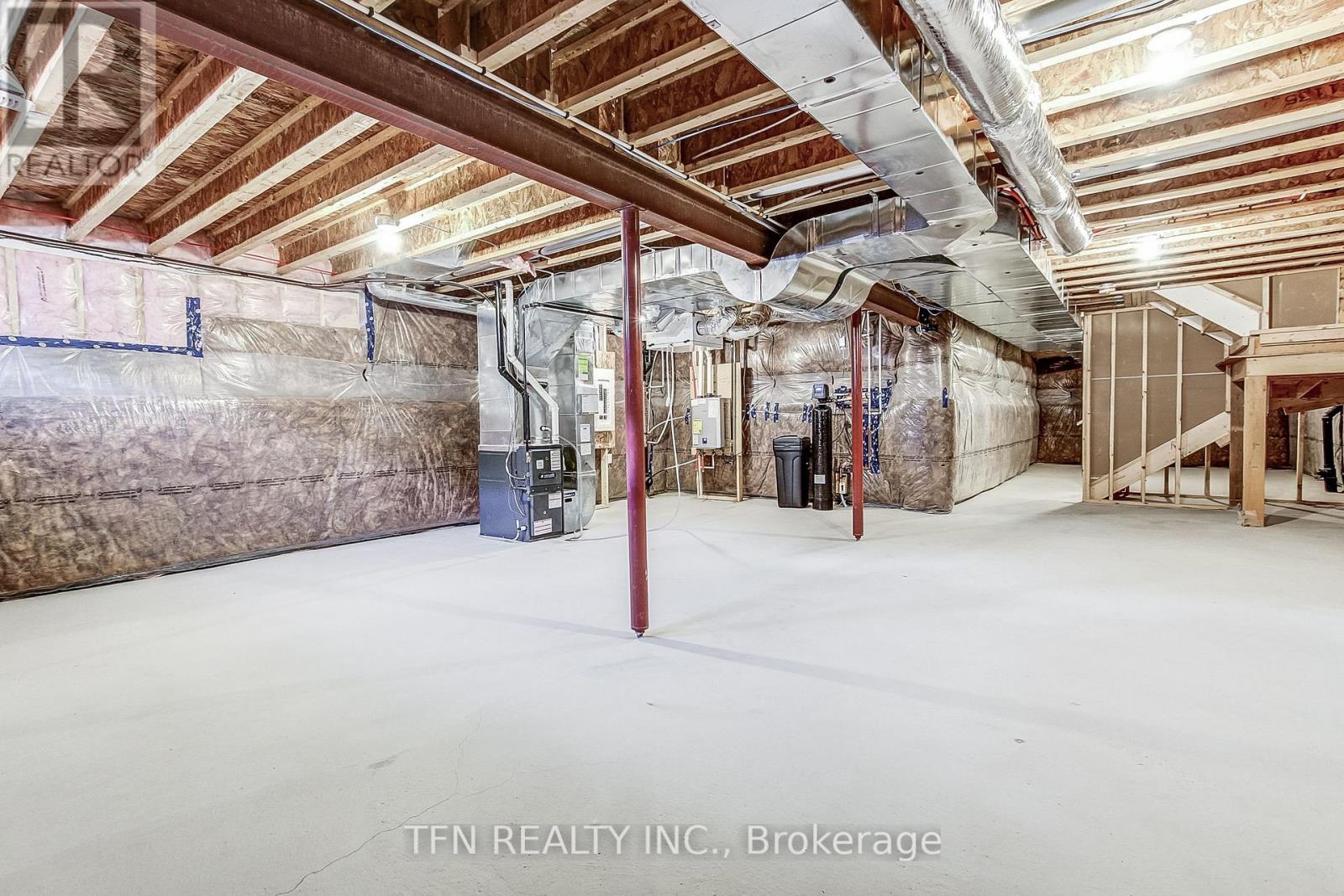 87 MCGILL AVENUE - 42
