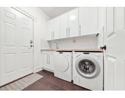 9362 207 Street, Langley, BC V1M2W7 Photo 14