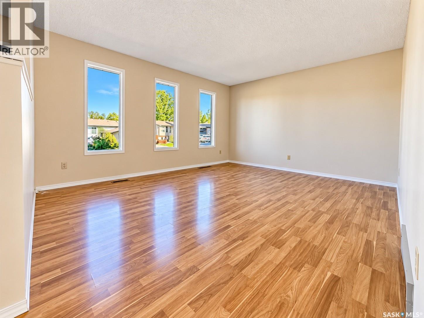 3205 Bliss CRESCENT - 9
