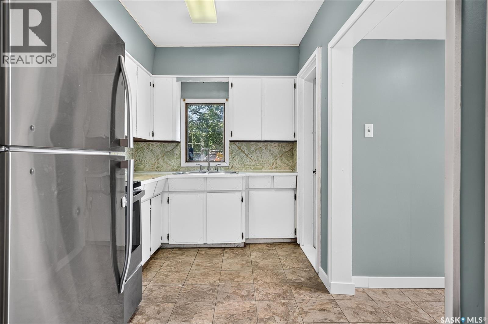 310 Coteau STREET W, Moose Jaw — photo 12