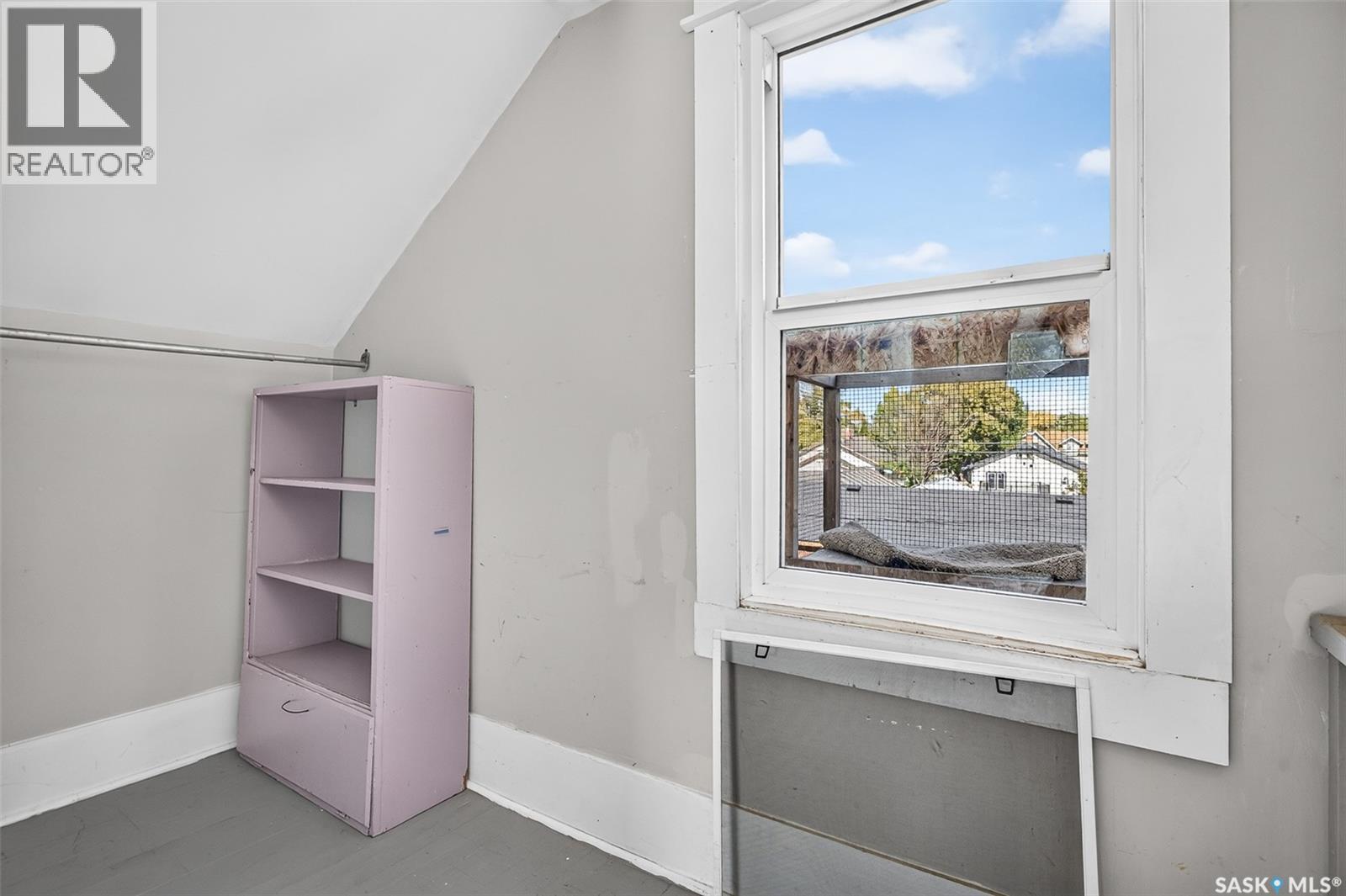 310 Coteau STREET W - 37