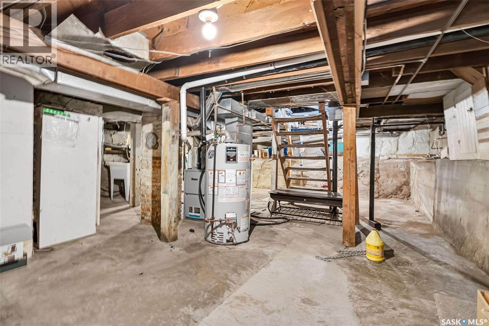 310 Coteau STREET W - Image 45