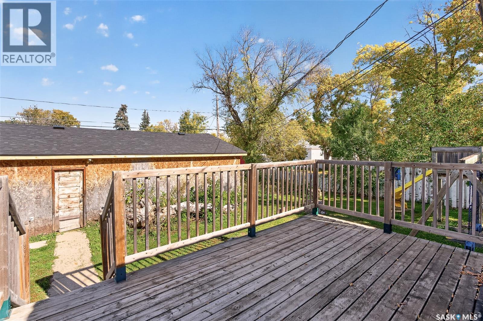 310 Coteau STREET W - Image 50