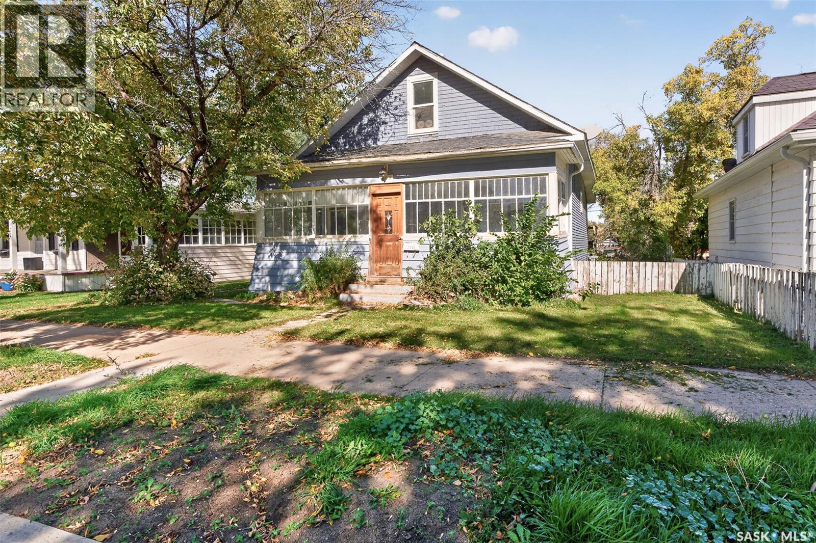 310 Coteau STREET W - 59