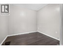 310 Coteau Street W, Moose Jaw, SK S6H5C9 Photo 31