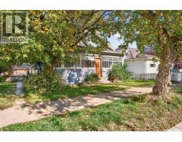 310 Coteau Street W, Moose Jaw, SK S6H5C9 Photo 46