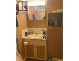 109 First Avenue, Parkside, SK S0J2A0 Photo 17