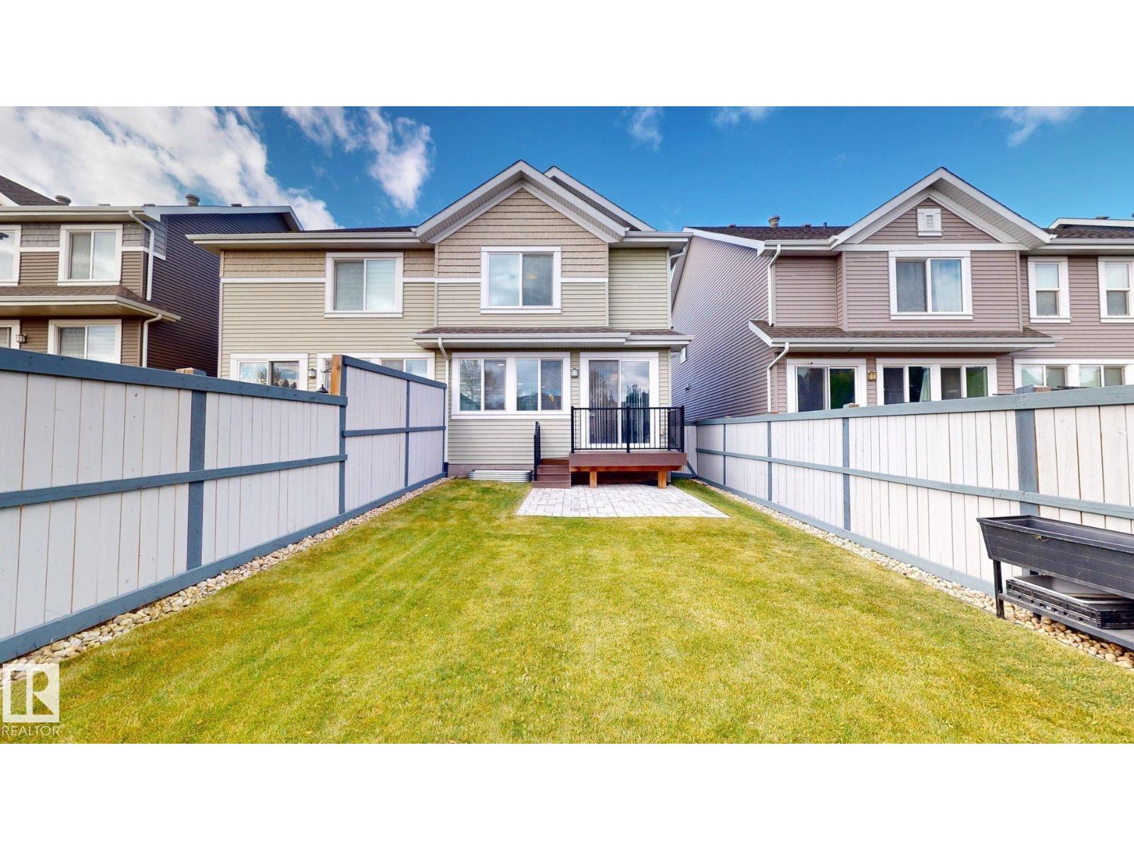 2319 82 ST SW - 2