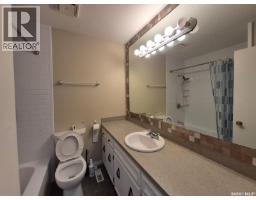 64 Clarewood Crescent, Yorkton, SK S3N2V2 Photo 23