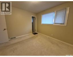 64 Clarewood Crescent, Yorkton, SK S3N2V2 Photo 17