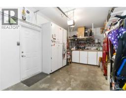1101 Berkeley Pl, Saanich, BC V8X2G2 Photo 38
