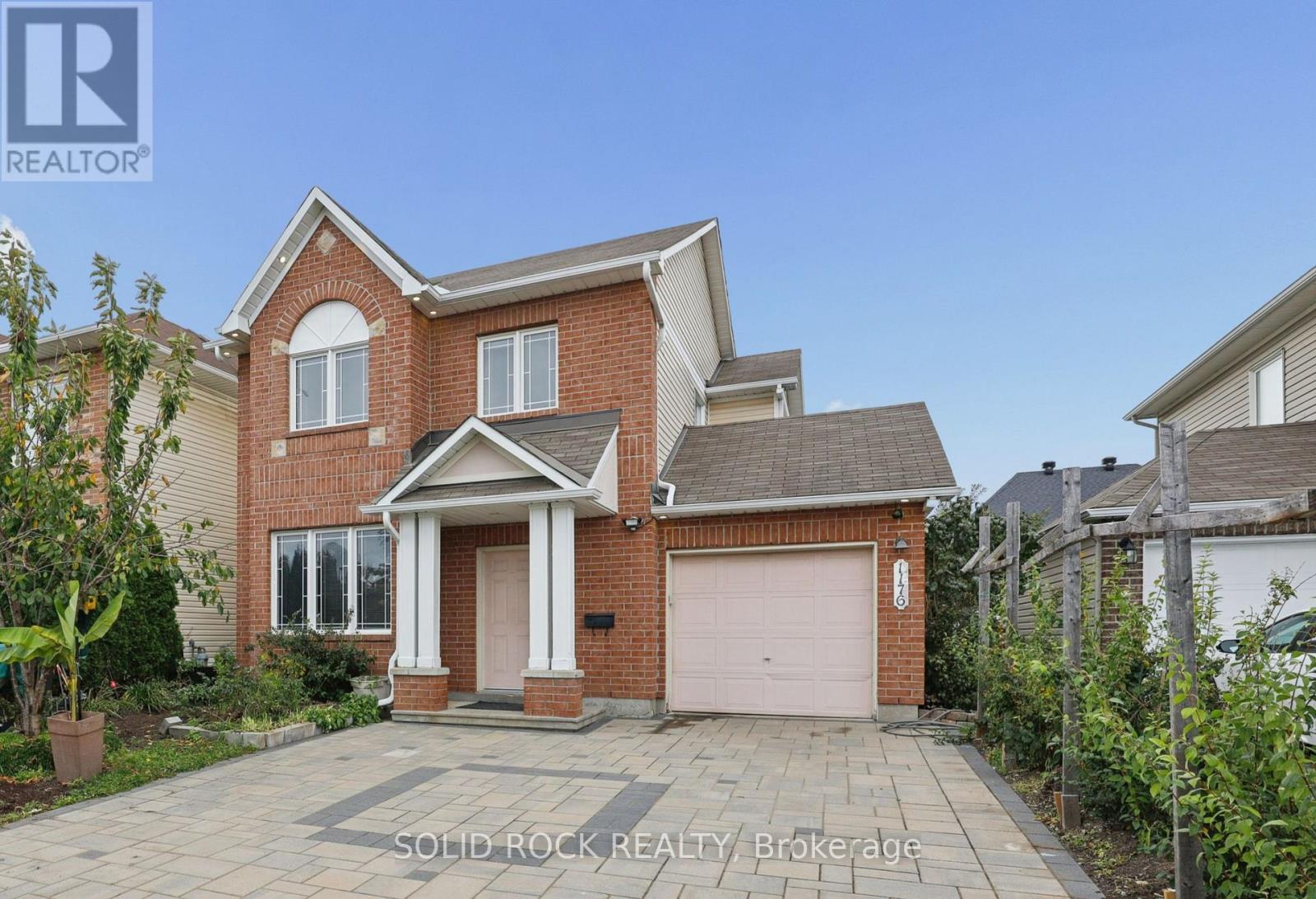 1176 HALTON TERRACE - 2