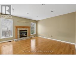 1176 Halton Terrace, Ottawa, ON K2W1H1 Photo 14
