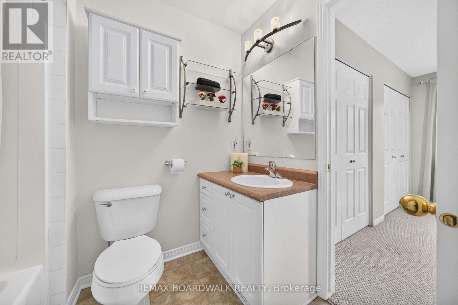 363 LEVIS AVENUE - Image 22