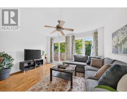 Family room - 363 Levis Avenue, Ottawa, ON K1L6G6 Photo 6