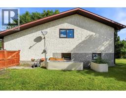 13 Spruce Drive, Lacombe, AB T4L1V2 Photo 25