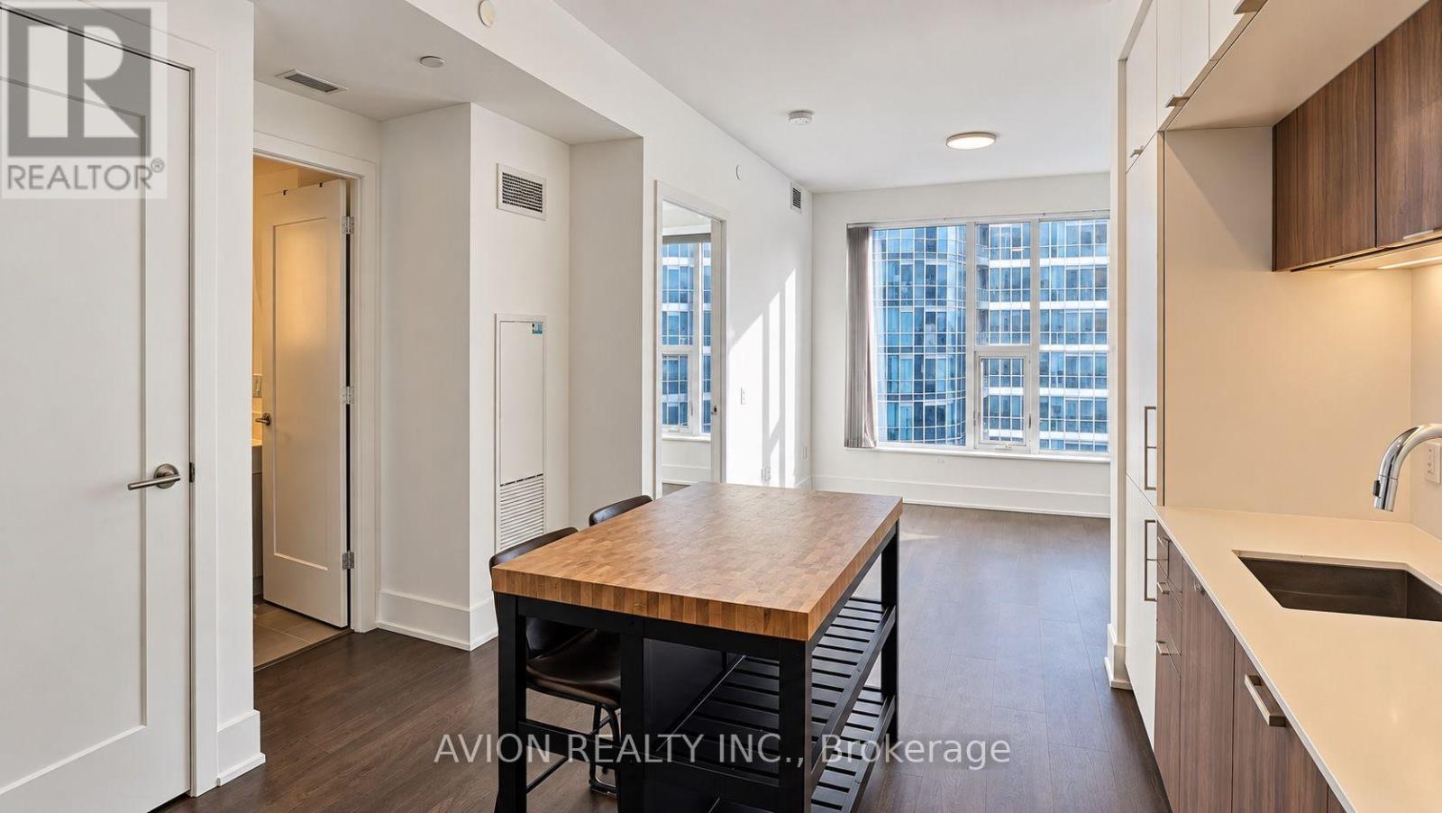 3008 - 10 YORK STREET, Toronto (Waterfront Communities) — photo 4