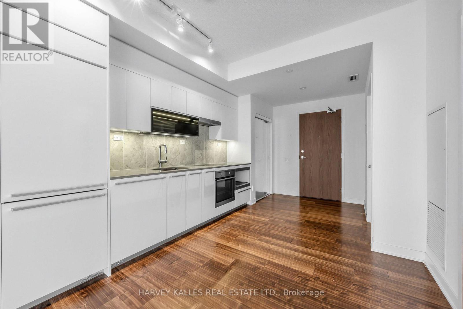 #608 90 QUEENS WHARF ROAD - Image 7