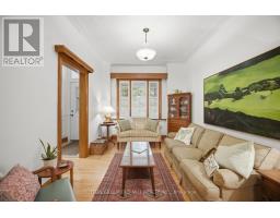 Bedroom - 111 Palmerston Avenue, Toronto, ON M6J2J2 Photo 6