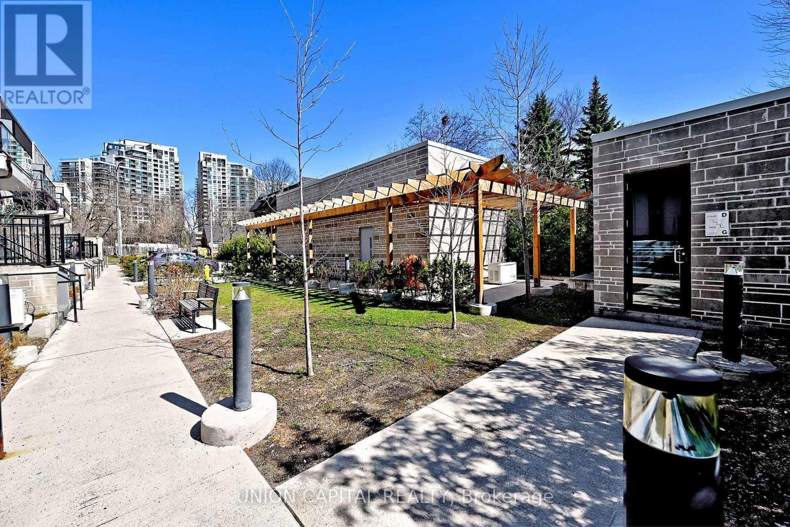 57 Finch Avenue West — photo 40
