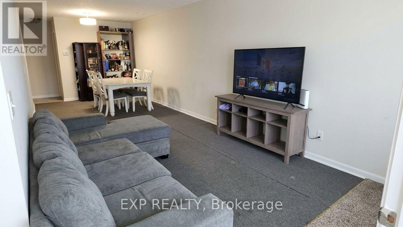 23 CHAPMAN AVENUE, Toronto (O'Connor-Parkview) — photo 5