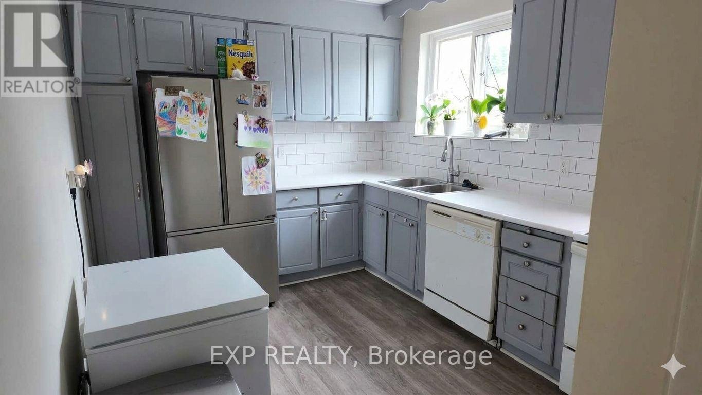 23 CHAPMAN AVENUE, Toronto (O'Connor-Parkview) — photo 7