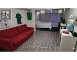 23 Chapman Avenue, Toronto, ON M4B1C3 Photo 17