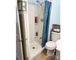 23 Chapman Avenue, Toronto, ON M4B1C3 Photo 18