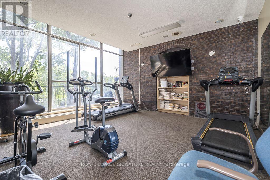 4091 Sheppard Avenue East — photo 28