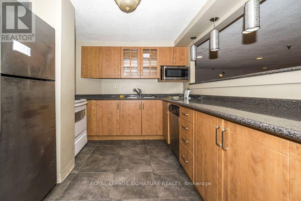 4091 Sheppard Avenue East — photo 29