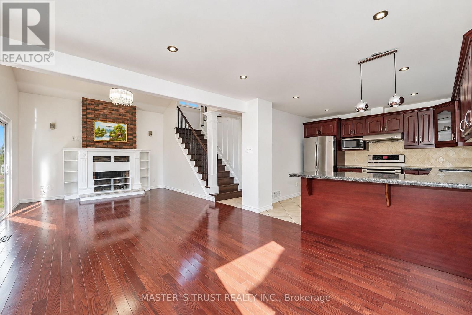 3 LONGBOW SQUARE, Toronto (Steeles) — photo 7