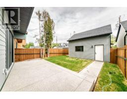 2034 52 Avenue SW - photo 43