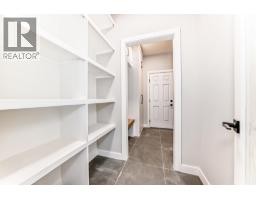 Bedroom - 4 Heritage Mews, Cochrane, AB T4C2J8 Photo 15