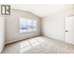 4 Heritage Mews, Cochrane, AB T4C2J8 Photo 21