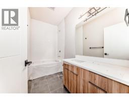 4 Heritage Mews, Cochrane, AB T4C2J8 Photo 31