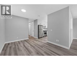 723 55 Avenue SW - photo 23