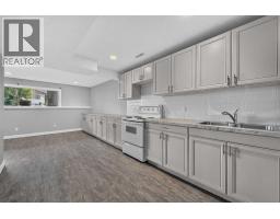 723 55 Avenue SW - photo 37