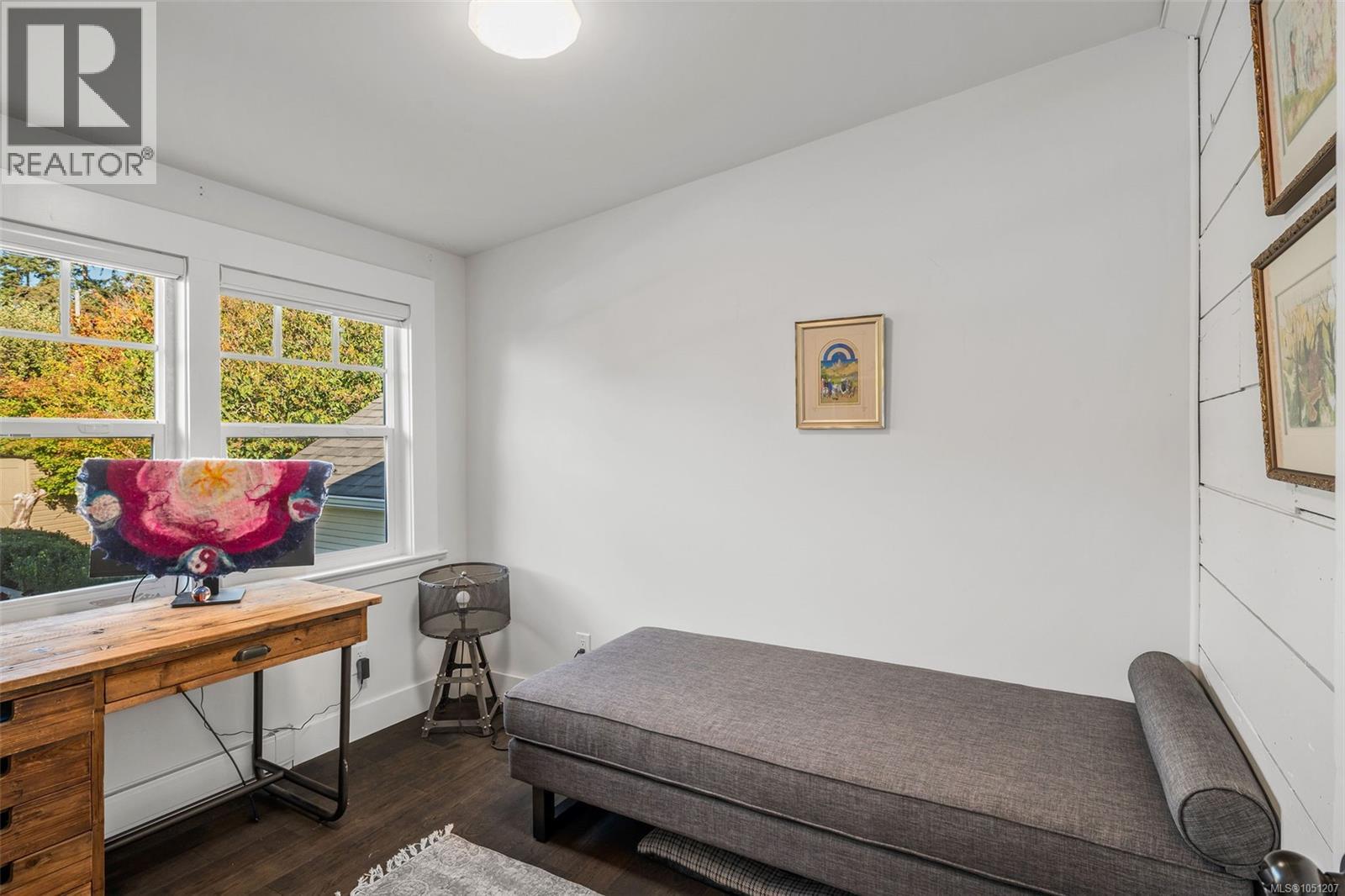 1618 Pinewood Ave - 32
