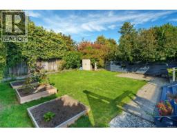 1618 Pinewood Ave, Victoria, BC V8S1K7 Photo 27