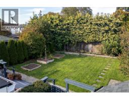 1618 Pinewood Ave, Victoria, BC V8S1K7 Photo 28