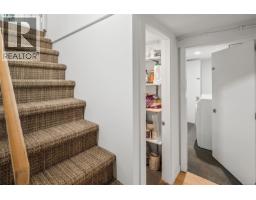 1618 Pinewood Ave, Victoria, BC V8S1K7 Photo 46